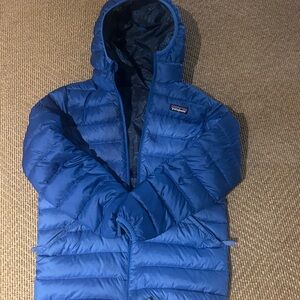 Patagonia reversible down hooded jacket- great condition